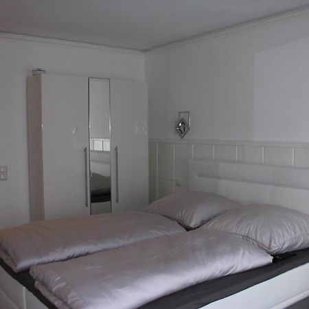 Moderne Und Helle Ferienwohnung Am Ploener See Bosau Exterior foto